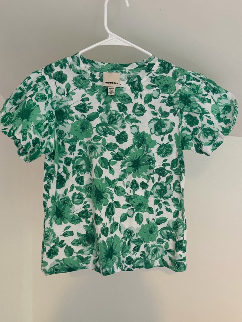 INDUSTRY Green Floral Puff-Sleeve Tee